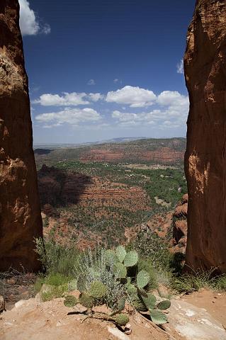 174 Sedona, Uitzicht vanaf Cathedral Rock.jpg